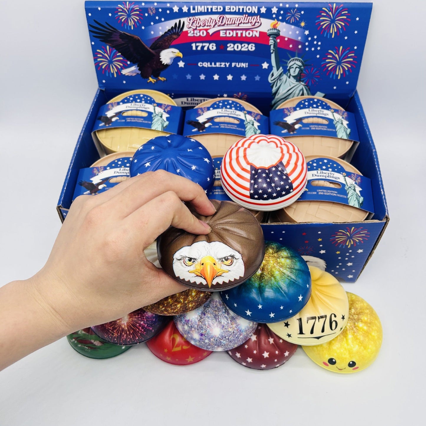 📦Limited Stock • Restock Takes Time⏰Patriotic Dumpling Squishy – USA 250 Edition