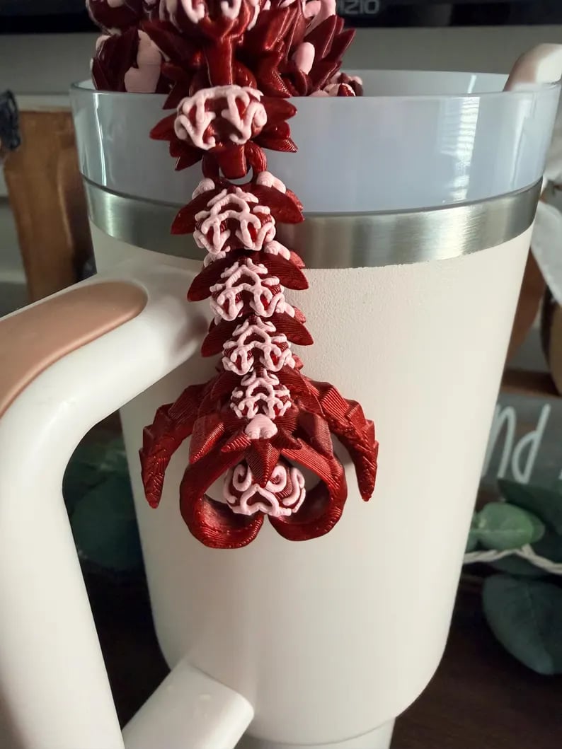 🔥Last Day 49% OFF - 💘🐲Valentines Day Dragon tumbler topper or desk buddy