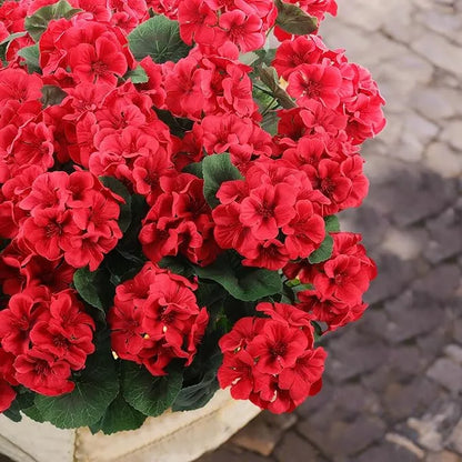 🌸 Lush, UV-Resistant Artificial Geraniums – Real Look, No Maintenance! 🌞🏡