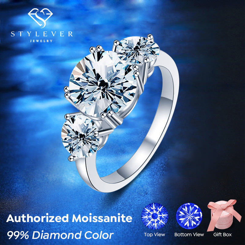 Main stone:2.0 ct Side stones:0.5 ct